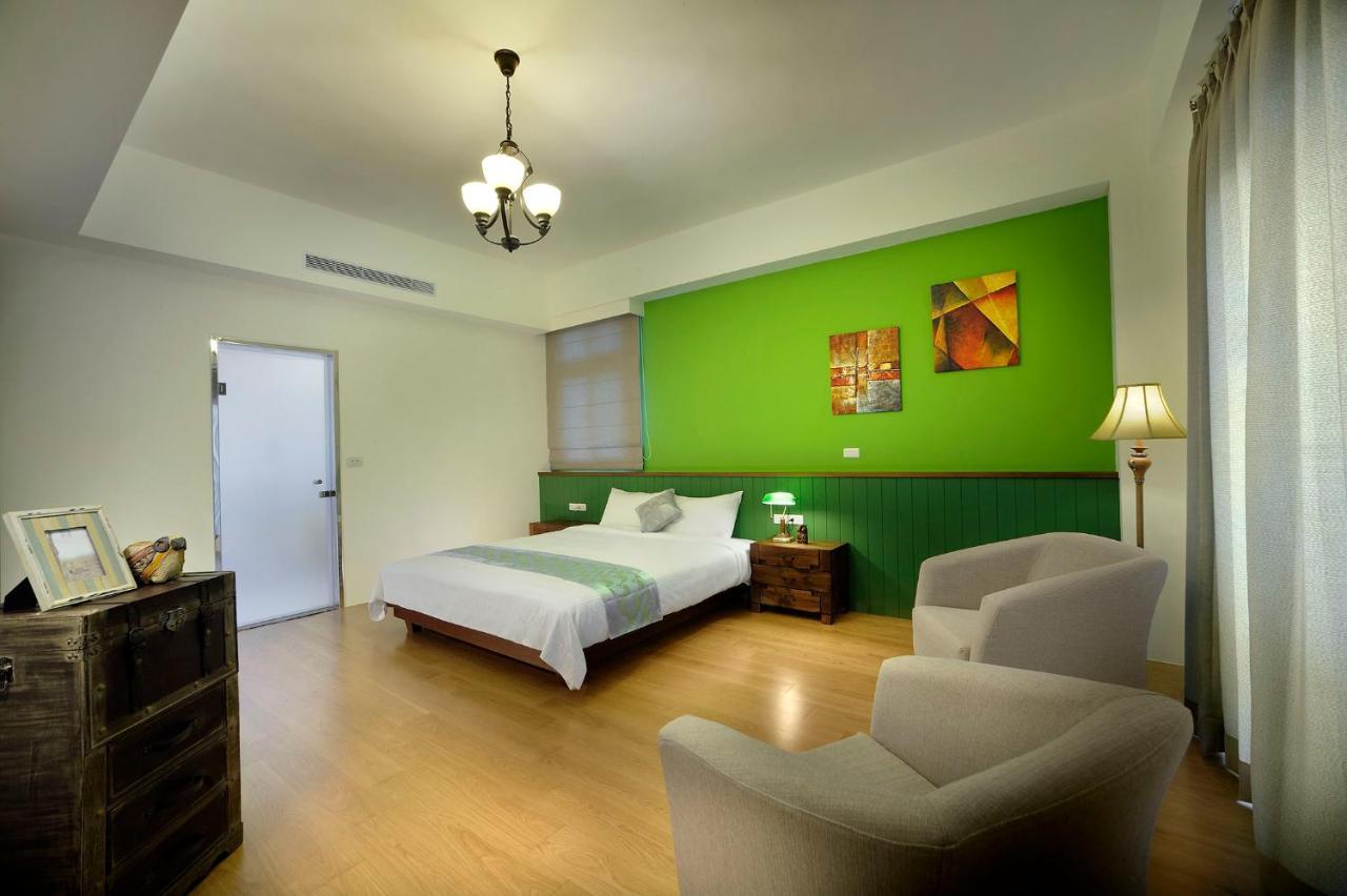 Sunlax B&B Yilan Exterior photo
